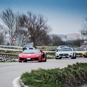 Els cotxes esportius més espectaculars al Port de Sitges-Aiguadolç